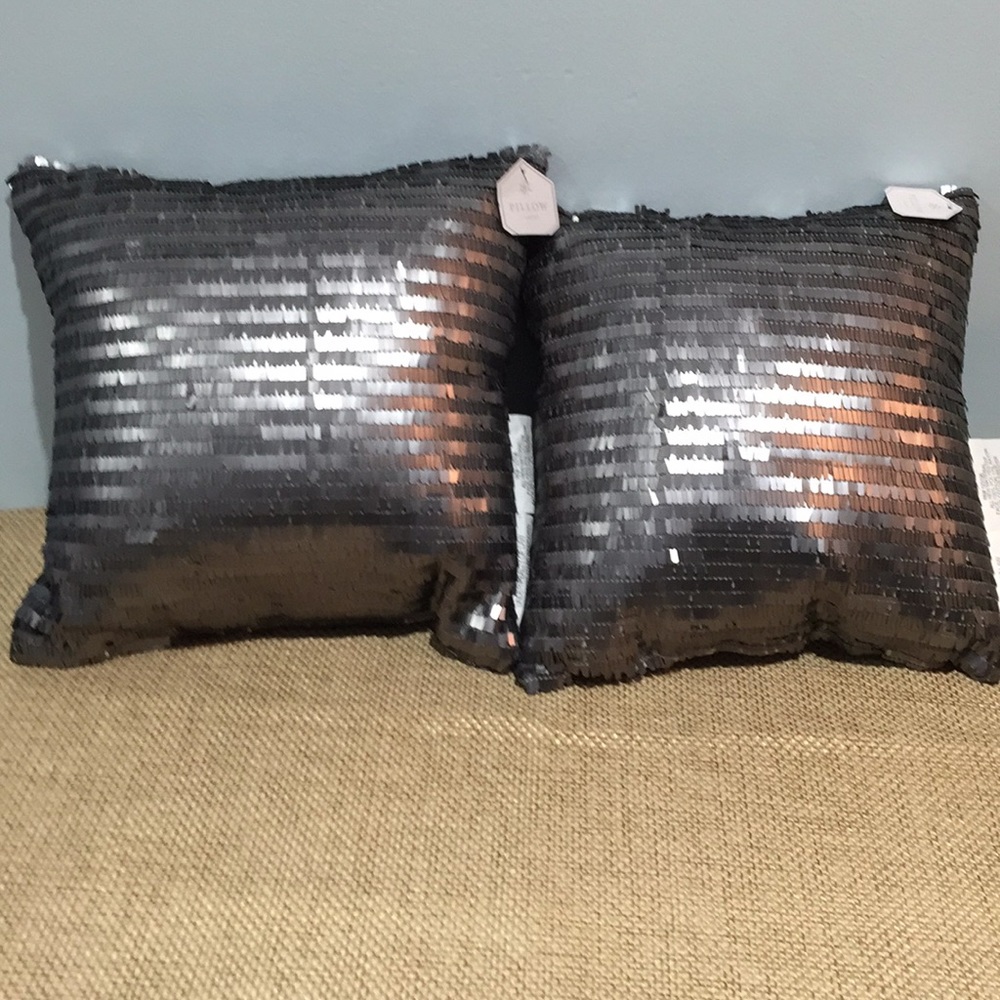 Accent Pillows 2 Pcs metallic fringe gray 11”x11”